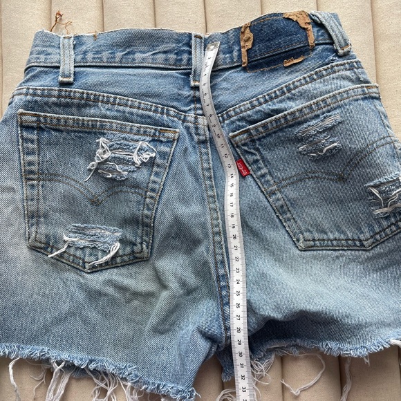 Levi’s vintage button fly jeans shorts - Picture 3 of 6